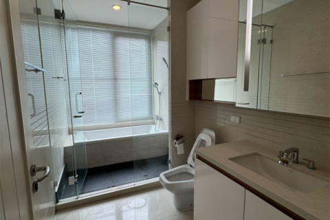 Condo in Bangkok, Thailand, 2 bedrooms № 190141