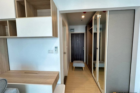 Condo à Bangkok, Thaïlande, 3 chambres  № 248950