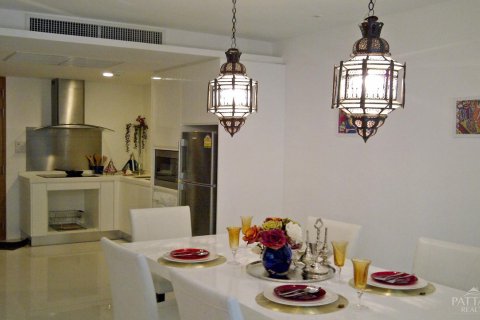 Eigentumswohnung in Pattaya, Thailand, 2 Schlafzimmer  № 242773 - Foto 4