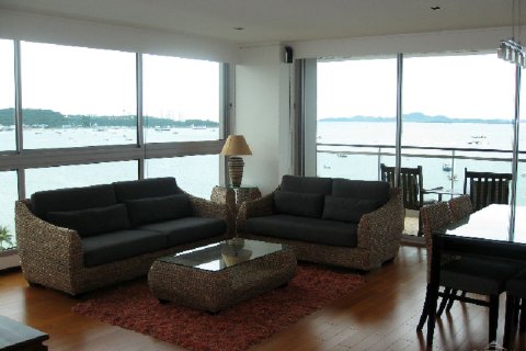 Condominio de 2 dormitorios en Pattaya, Tailandia № 242724 - foto 4