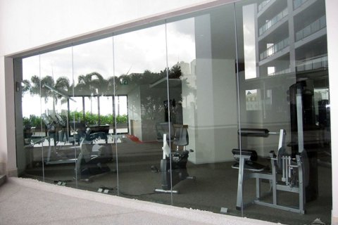 Condominio de 2 dormitorios en Pattaya, Tailandia № 242724