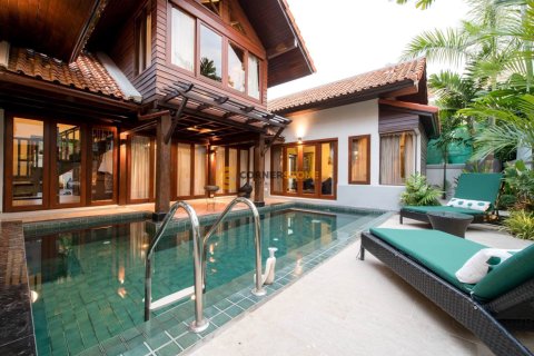 Estudio en Jomtien Beach, Pattaya, Tailandia № 243459