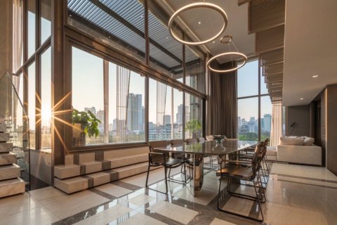Penthouse in Bangkok, Thailand 5 bedrooms № 250977 - photo 11