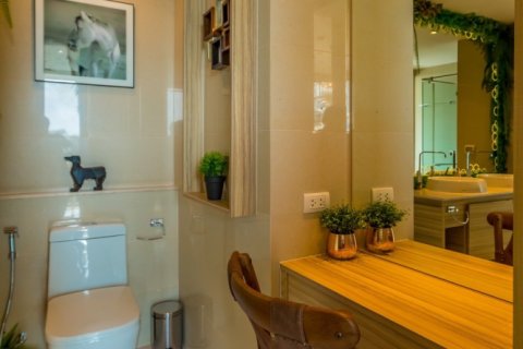Condominio de 2 dormitorios en Pattaya, Tailandia en The Riviera Wongamat Beach № 243436