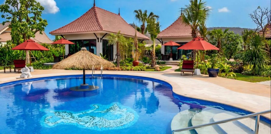 Casa de 5 dormitorios en Hua Hin, Tailandia № 180512