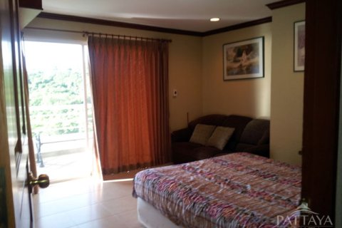 Condominio de 2 dormitorios en Pattaya, Tailandia № 242976 - foto 3