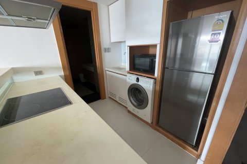 Condominio de 1 dormitorio en Pattaya, Tailandia № 242572 - foto 2