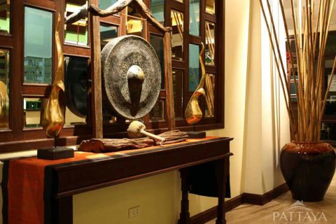 Condominio de 3 dormitorios en Jomtien Beach, Pattaya, Tailandia № 242939
