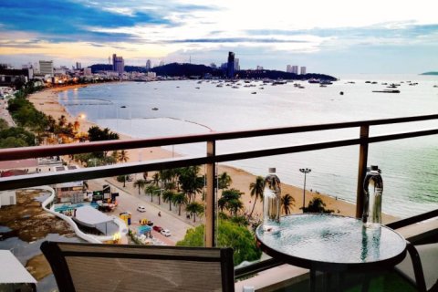 Condominio de 2 dormitorios en Pattaya, Tailandia № 242524 - foto 7