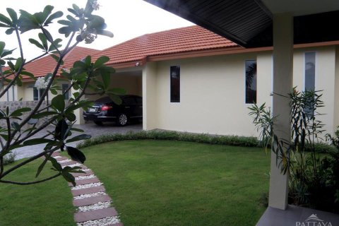 Haus in Pattaya, Thailand 4 Schlafzimmer № 243325 - Foto 10
