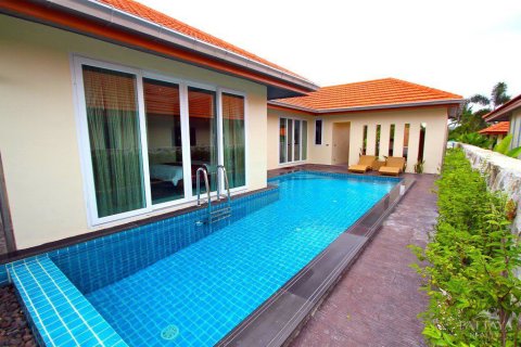 Haus in Pattaya, Thailand 4 Schlafzimmer № 243325 - Foto 18