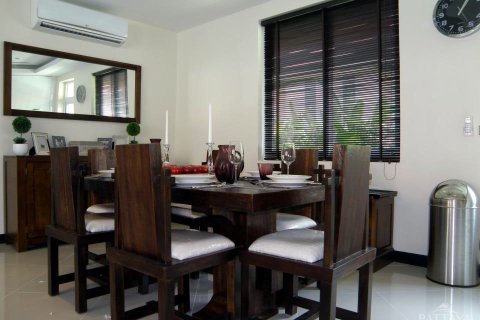 Haus in Pattaya, Thailand 4 Schlafzimmer № 243325 - Foto 8