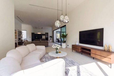 Casa de 5 dormitorios en Hua Hin, Tailandia № 180460 - foto 20