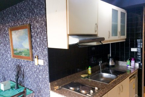Condo on Jomtien Beach, Pattaya, Thailand, 1 bedroom  № 242382 - photo 9