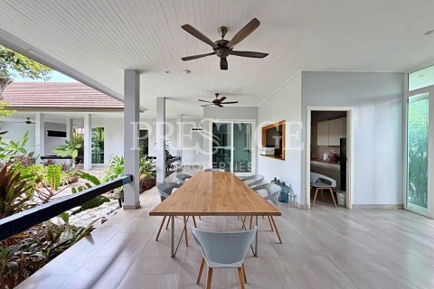 House in Pattaya, Thailand 4 bedrooms № 241672 - photo 29
