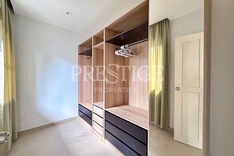 House in Pattaya, Thailand 4 bedrooms № 241672 - photo 19