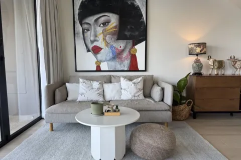 Condominio de 2 dormitorios en Bang Tao, Tailandia № 241492