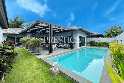 House in Pattaya, Thailand 3 bedrooms № 250546