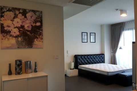 Estudio en el condominio en Pattaya, Tailandia № 242280