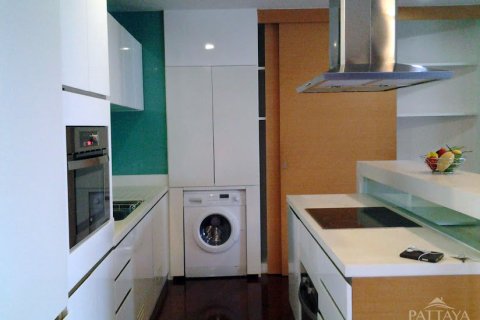Condominio de 2 dormitorios en Pattaya, Tailandia № 242948 - foto 17