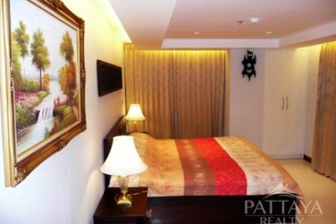 Condominio de 2 dormitorios en Pattaya, Tailandia № 242743 - foto 10