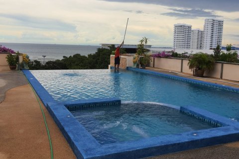 Condo in Pattaya, Thailand, 2 bedrooms  № 242530 - photo 2