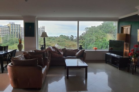 Condo in Pattaya, Thailand, 2 bedrooms  № 242530 - photo 9