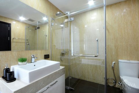 Condo in Pattaya, Thailand, 2 bedrooms  № 242273 - photo 7