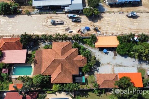 Haus in Pattaya, Thailand 4 Schlafzimmer № 241510 - Foto 3