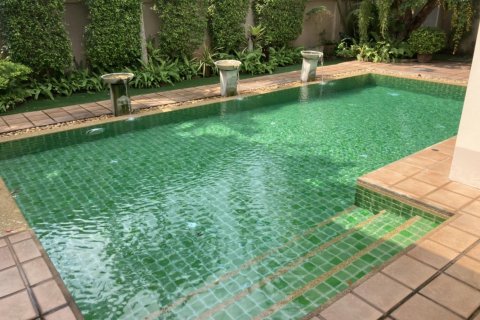 Casa de 3 dormitorios en Pattaya, Tailandia № 243224 - foto 2