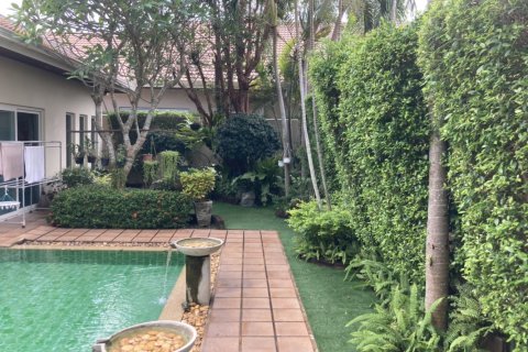 Casa de 3 dormitorios en Pattaya, Tailandia № 243224 - foto 6