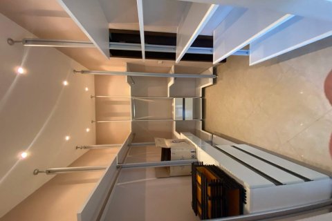 Casa de 3 dormitorios en Pattaya, Tailandia № 243224 - foto 10