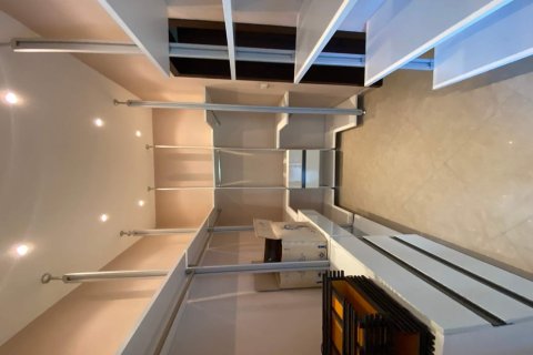 Casa de 3 dormitorios en Pattaya, Tailandia № 243224 - foto 9