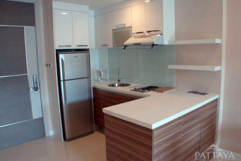 Condominio de 2 dormitorios en Pattaya, Tailandia № 242928