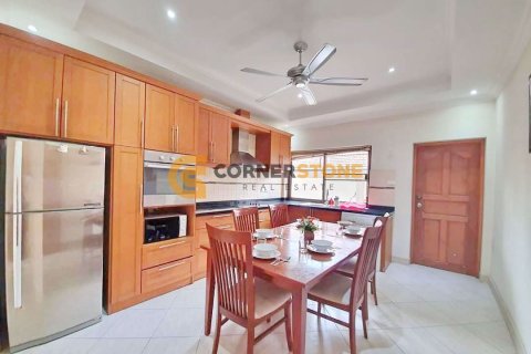 Studio on Jomtien Beach, Pattaya, Thailand № 243599 - photo 8