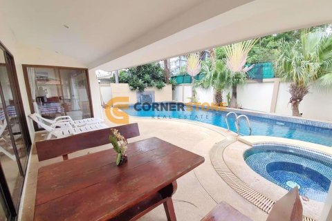 Studio on Jomtien Beach, Pattaya, Thailand № 243599 - photo 2