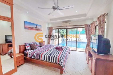 Studio on Jomtien Beach, Pattaya, Thailand № 243599 - photo 9