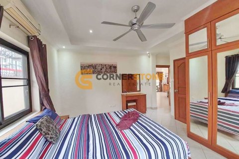 Studio on Jomtien Beach, Pattaya, Thailand № 243599 - photo 10