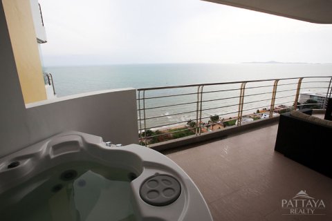 Condominio de 2 dormitorios en Pattaya, Tailandia № 242945 - foto 7