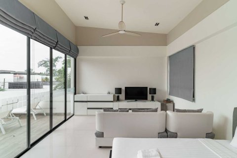 House in Bang Tao, Thailand 5 bedrooms № 120878 - photo 26