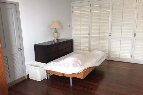 Condominio de 3 dormitorios en Jomtien Beach, Pattaya, Tailandia № 242822 - foto 12
