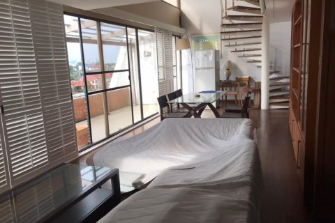 Condominio de 3 dormitorios en Jomtien Beach, Pattaya, Tailandia № 242822 - foto 13