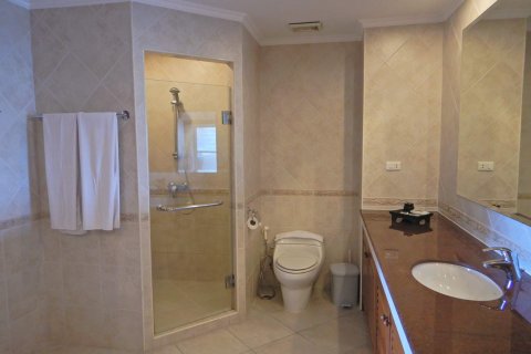 Condo in Pattaya, Thailand, 1 bedroom № 243023 - photo 17