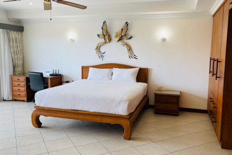 Condo in Pattaya, Thailand, 1 bedroom № 243023 - photo 10