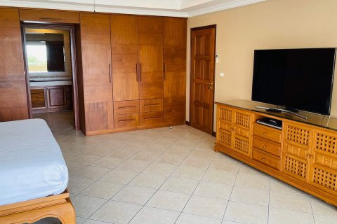 Condo in Pattaya, Thailand, 1 bedroom № 243023 - photo 11
