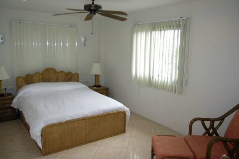 Condominio de 2 dormitorios en Pattaya, Tailandia № 242449 - foto 11