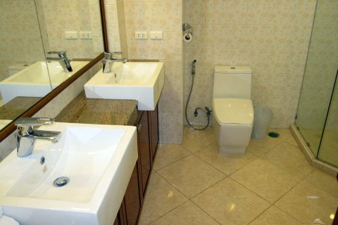 Condominio de 2 dormitorios en Pattaya, Tailandia № 242449 - foto 13