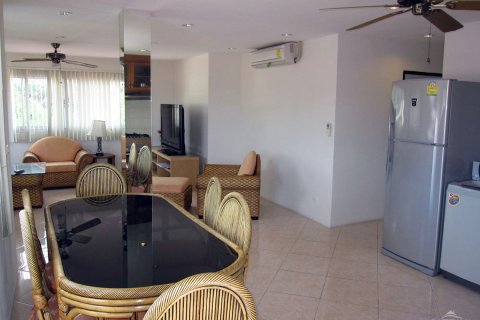 Condominio de 2 dormitorios en Pattaya, Tailandia № 242449 - foto 4