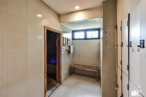 Condominio de 2 dormitorios en Bangkok, Tailandia № 233505 - foto 10