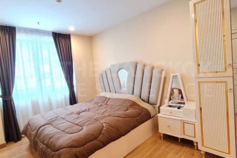 Eigentumswohnung in Bangkok, Thailand, 1 Schlafzimmer  № 247249